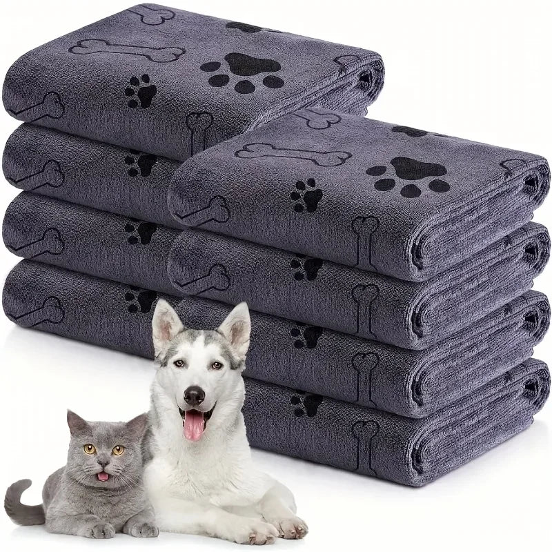 Quick-Dry Microfiber Pet Towel – Soft & Absorbent